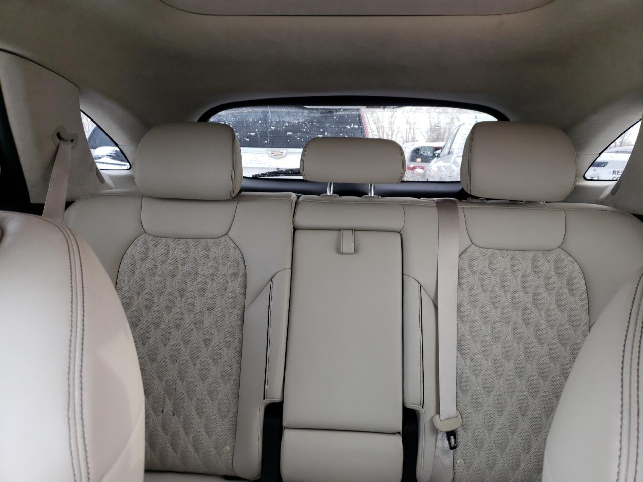 2022 GENESIS GV70 BASE VIN:KMUMCDTC3NU039667