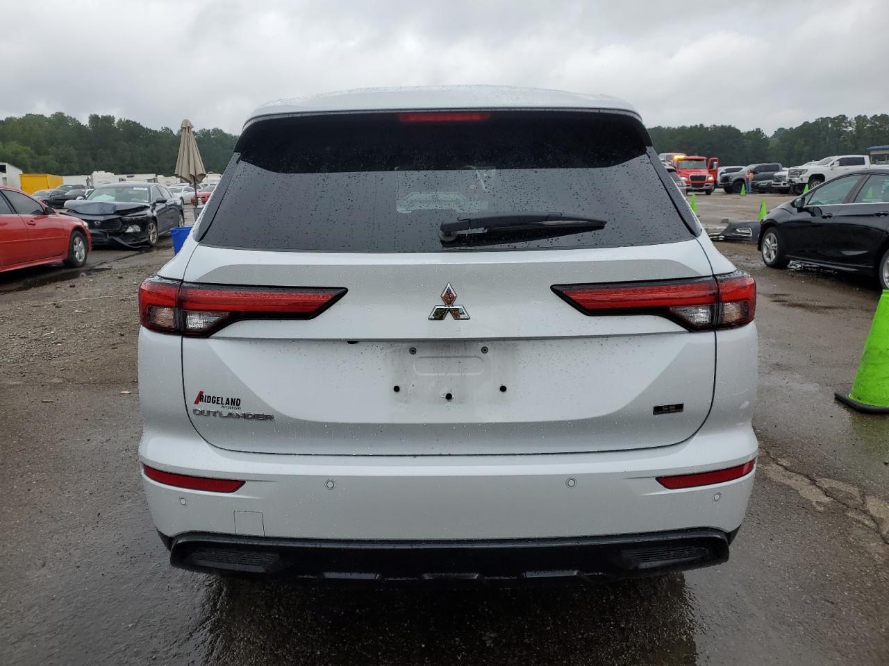 2024 MITSUBISHI OUTLANDER SE VIN:JA4J3VA81RZ012982