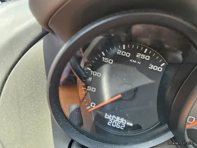 2015 Porsche Cayman VIN: