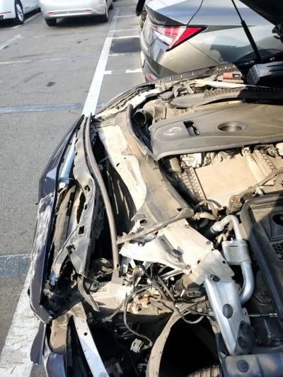 2015 Mercedes-Benz C 200 VIN: