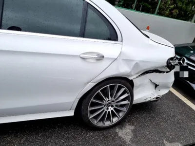 2021 Mercedes-Benz E 350 VIN: