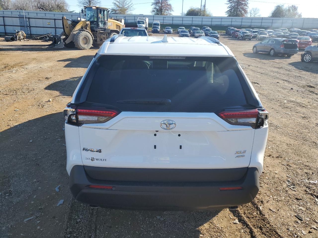 2023 TOYOTA RAV4 XLE VIN:2T3P1RFV1PC352479