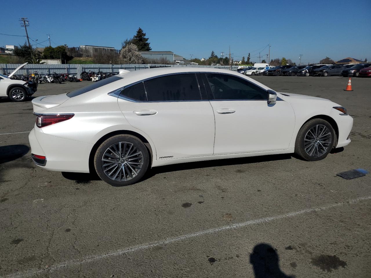 2022 LEXUS ES 300H BASE VIN:58ADA1C10NU013702