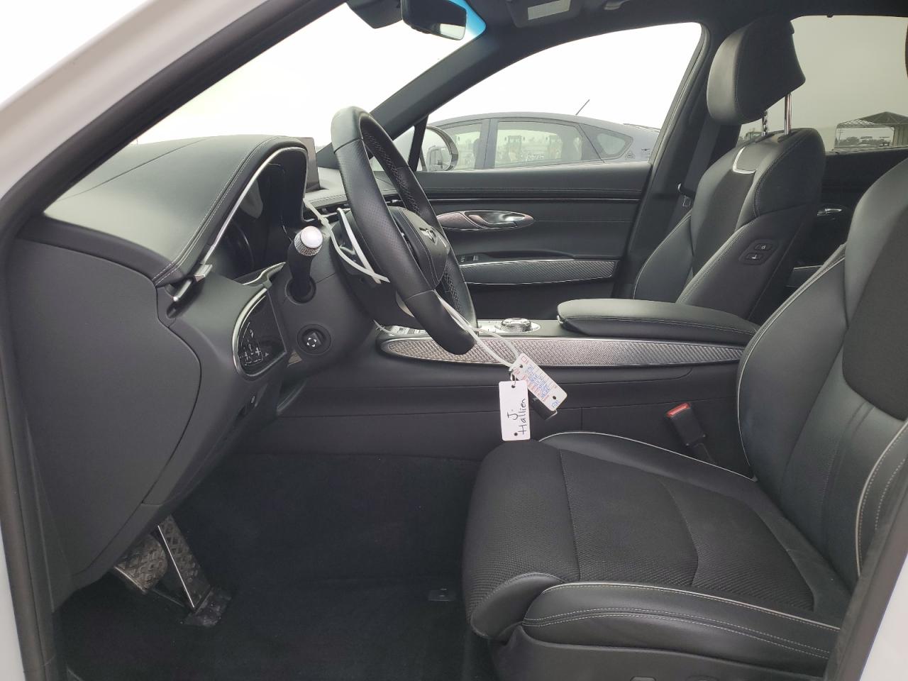 2022 GENESIS GV70 BASE VIN:KMUMADTB9NU057748