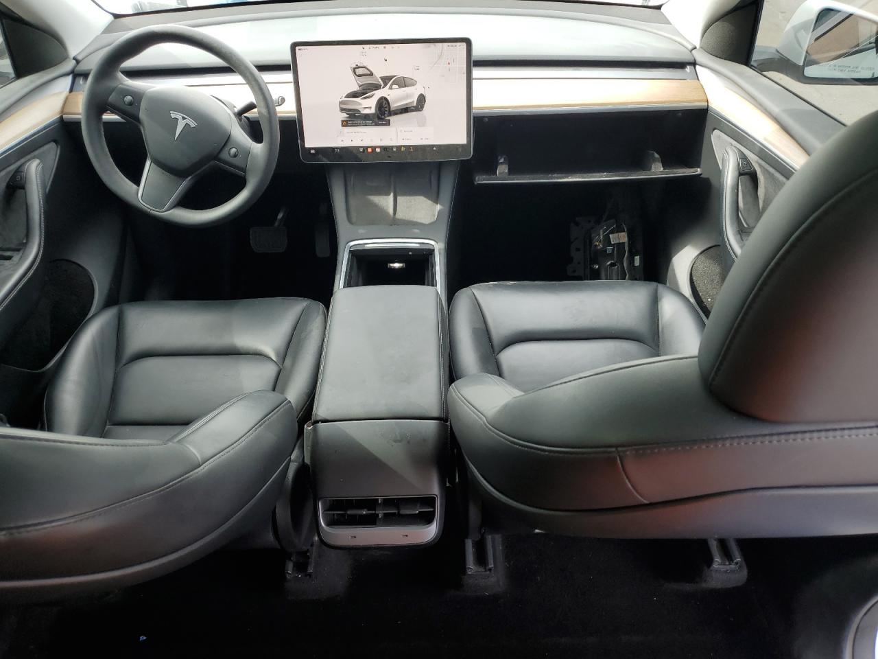 2023 TESLA MODEL Y  VIN:7SAYGDEF2PA049599