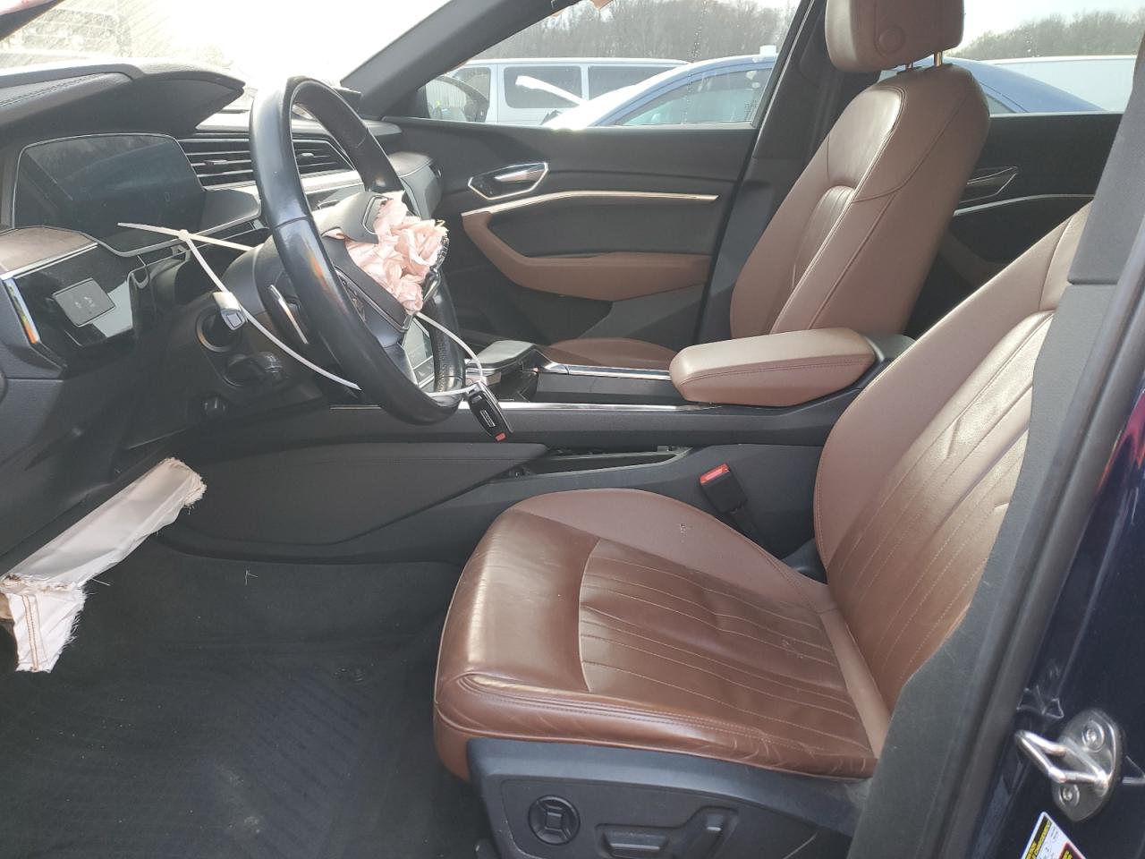 2022 AUDI E-TRON PREMIUM VIN:WA1AAAGE7NB005033