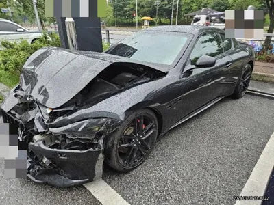 2016 Maserati GranTurismo VIN: