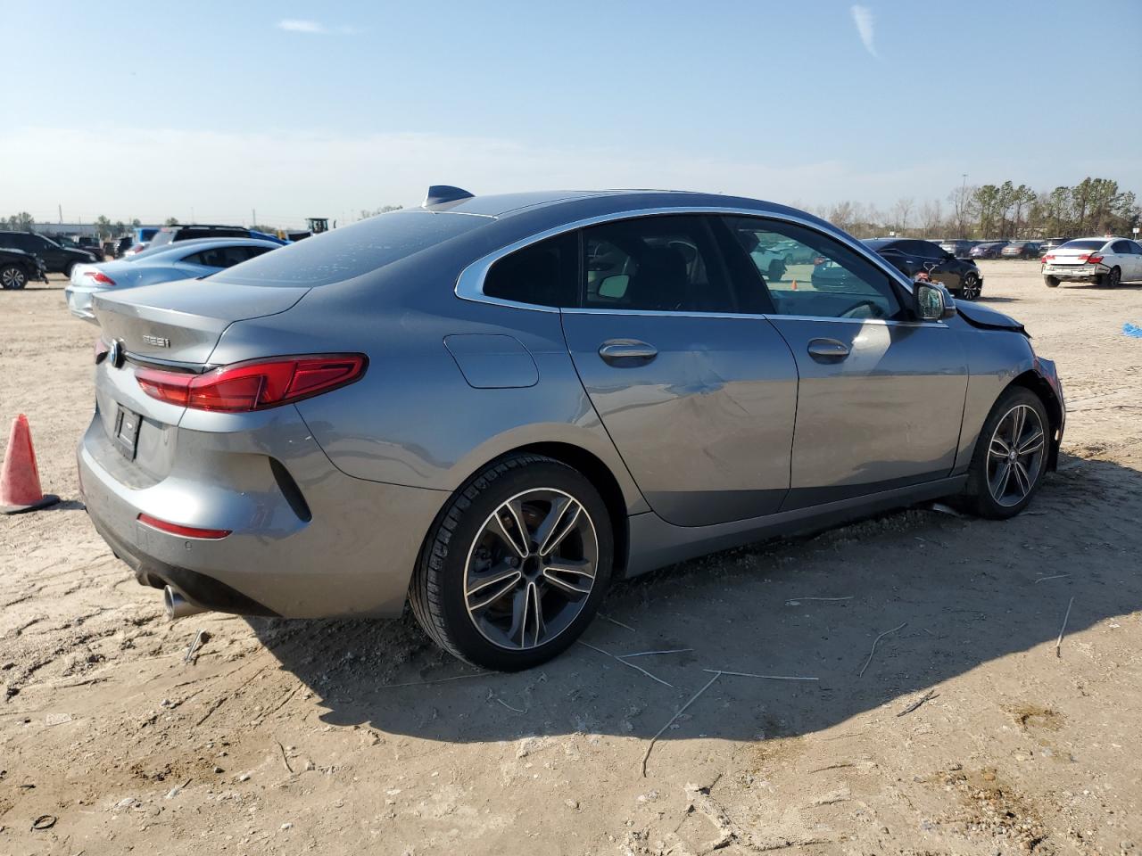 2022 BMW 228I  VIN:WBA53AK05N7K45372