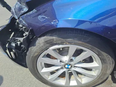 2016 BMW 320 WBA8C5101GK640736 VIN:WBA8C5101GK640736