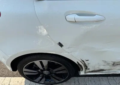 2015 Audi 80 WDDBF1CB4FJ341243 VIN:WDDBF1CB4FJ341243