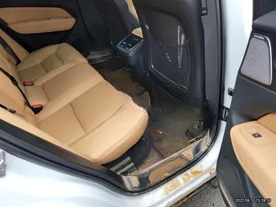 2021 Volvo XC60 NONE VIN: