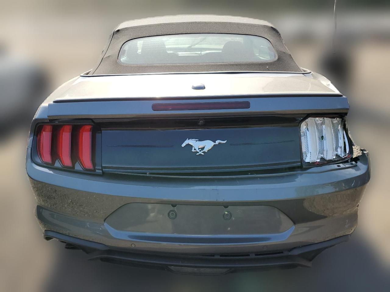 2022 FORD MUSTANG  VIN:1FATP8UH5N5124112