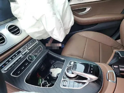 2019 Mercedes-Benz E 250 VIN: