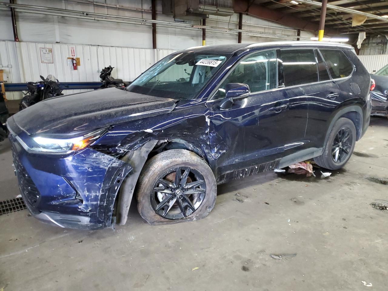 2024 TOYOTA GRAND HIGHLANDER XLE VIN:5TDACAB54RS012057