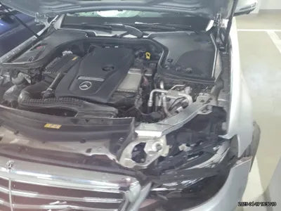 2017 Mercedes-Benz E 300 WDDZF4KB6HA250933 VIN:WDDZF4KB6HA250933