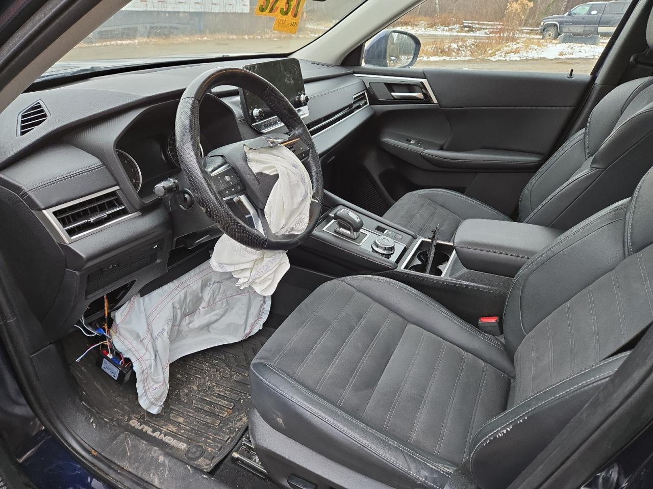 2022 MITSUBISHI OUTLANDER SE VIN:JA4J4UA8XNZ607699