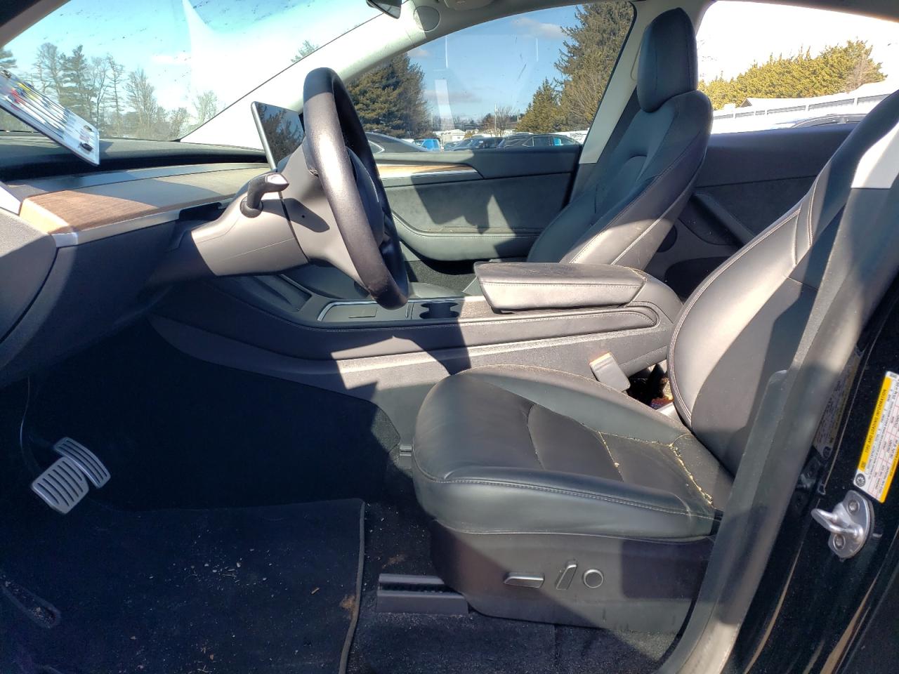 2022 TESLA MODEL Y  VIN:7SAYGDEFXNF563443
