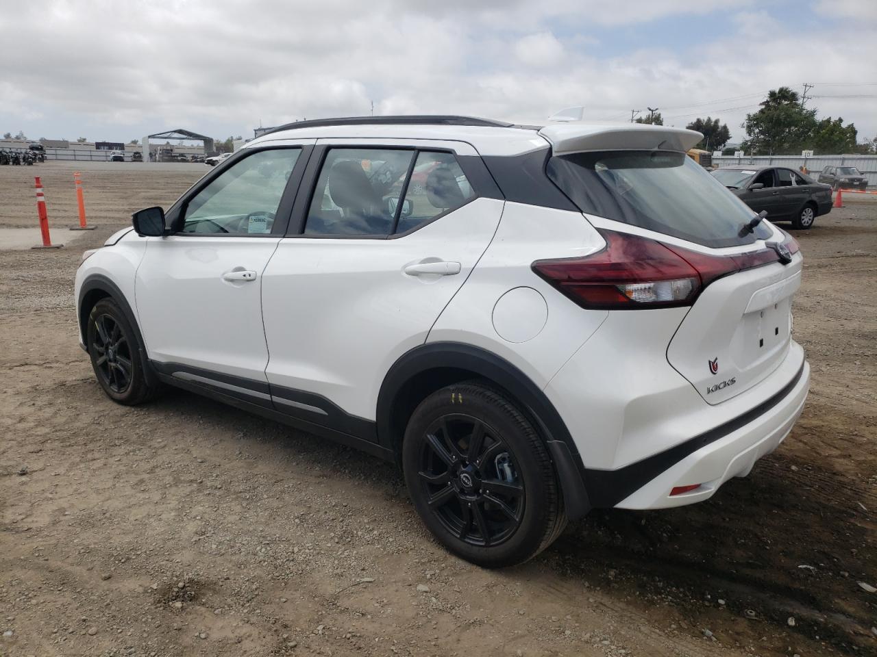 2024 NISSAN KICKS SR VIN:3N1CP5DV1RL510615