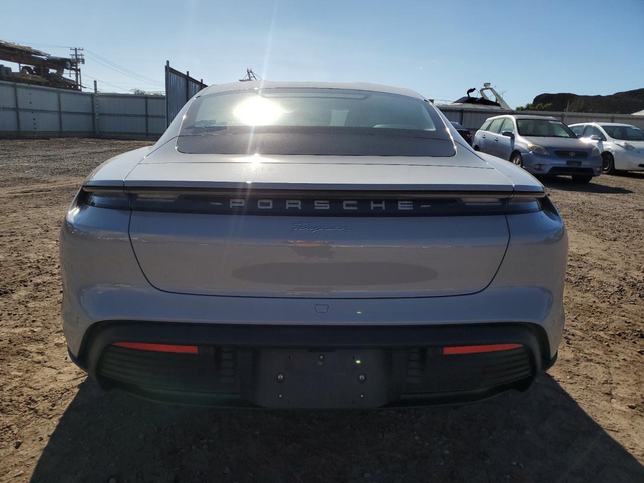 2024 PORSCHE TAYCAN  VIN:WP0AA2Y17RSA10152