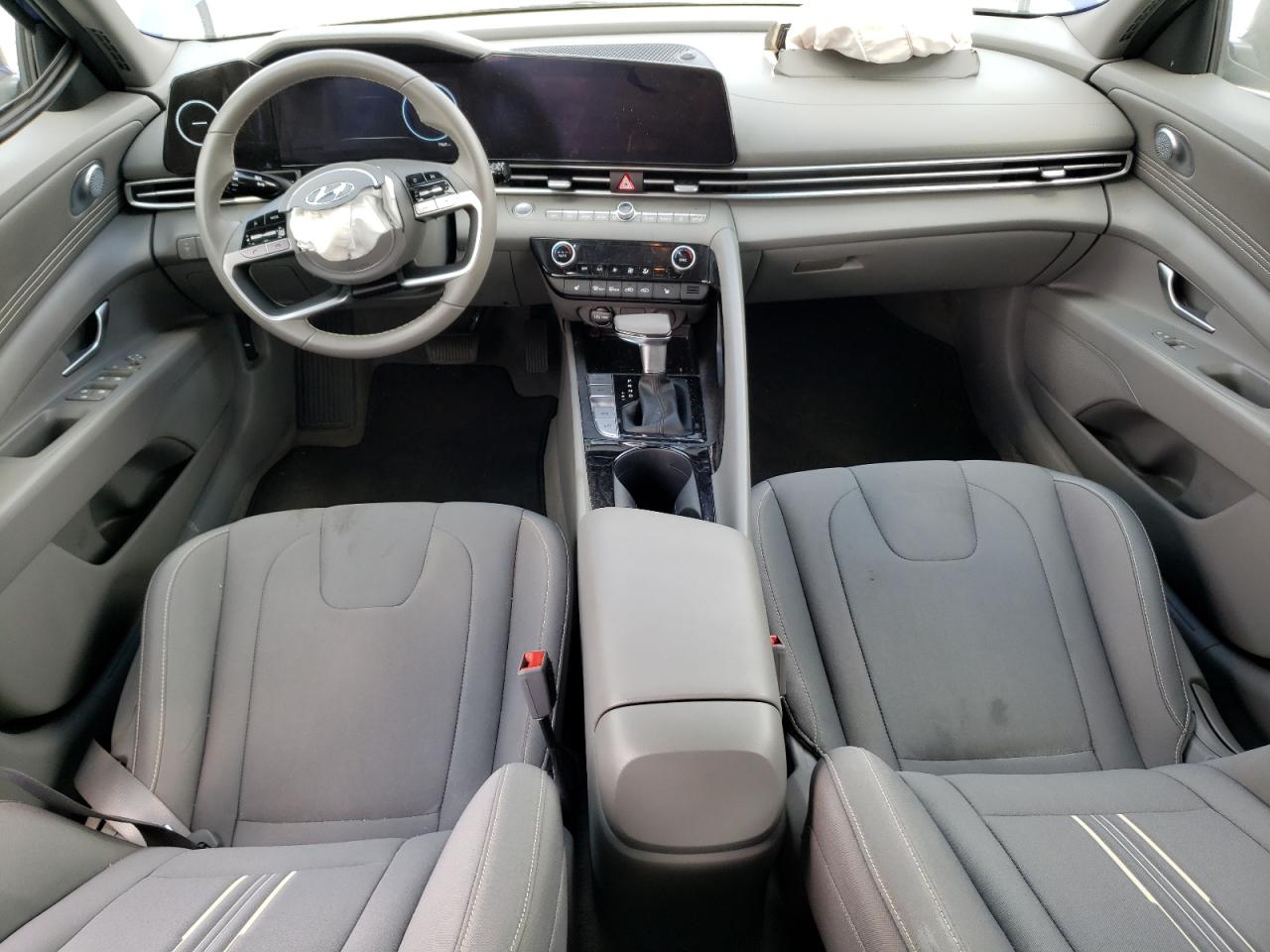 2023 HYUNDAI ELANTRA SEL VIN:5NPLS4AG8PH107465