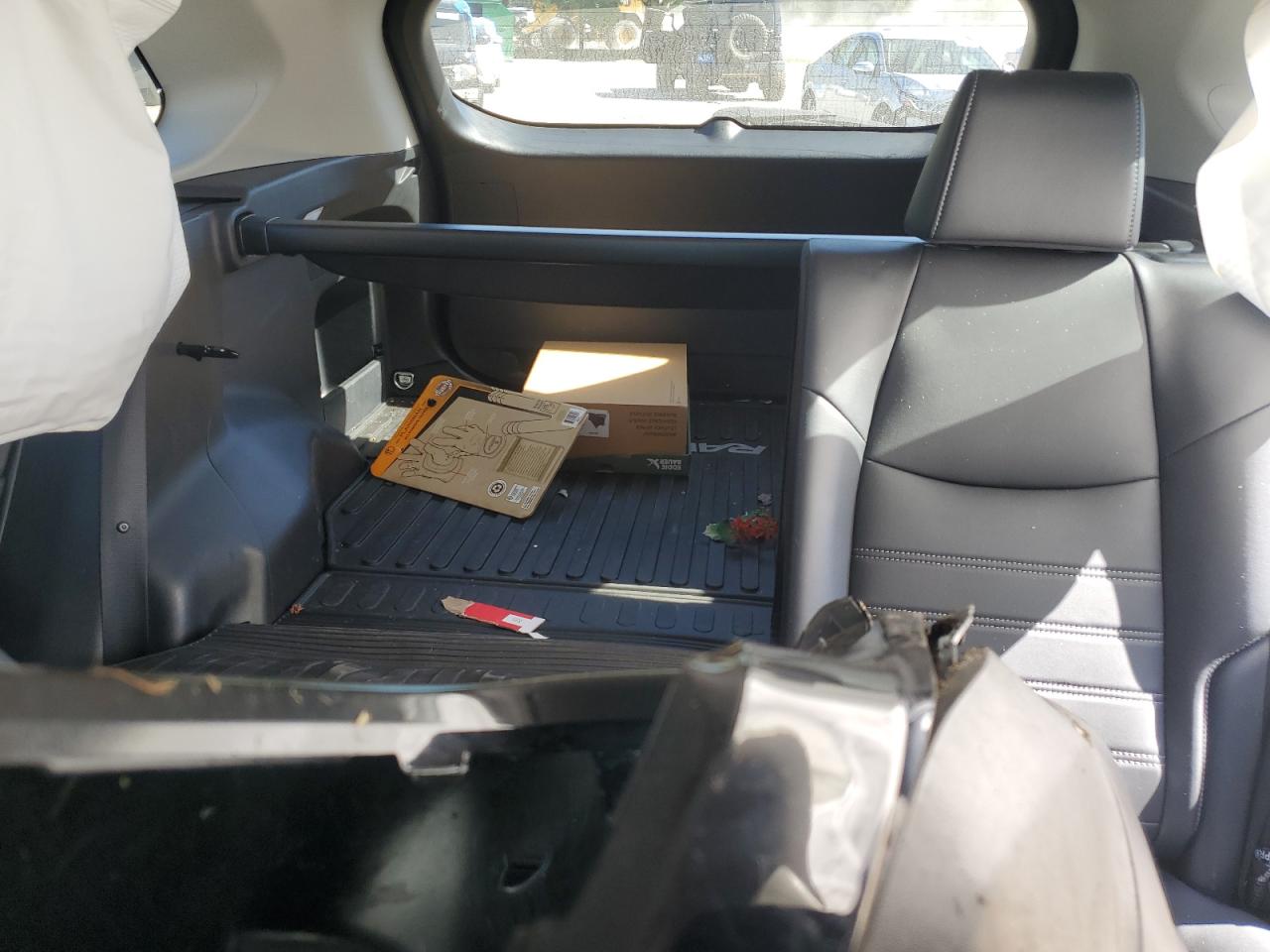 2022 TOYOTA RAV4 XLE PREMIUM VIN:2T3A1RFV1NC278788