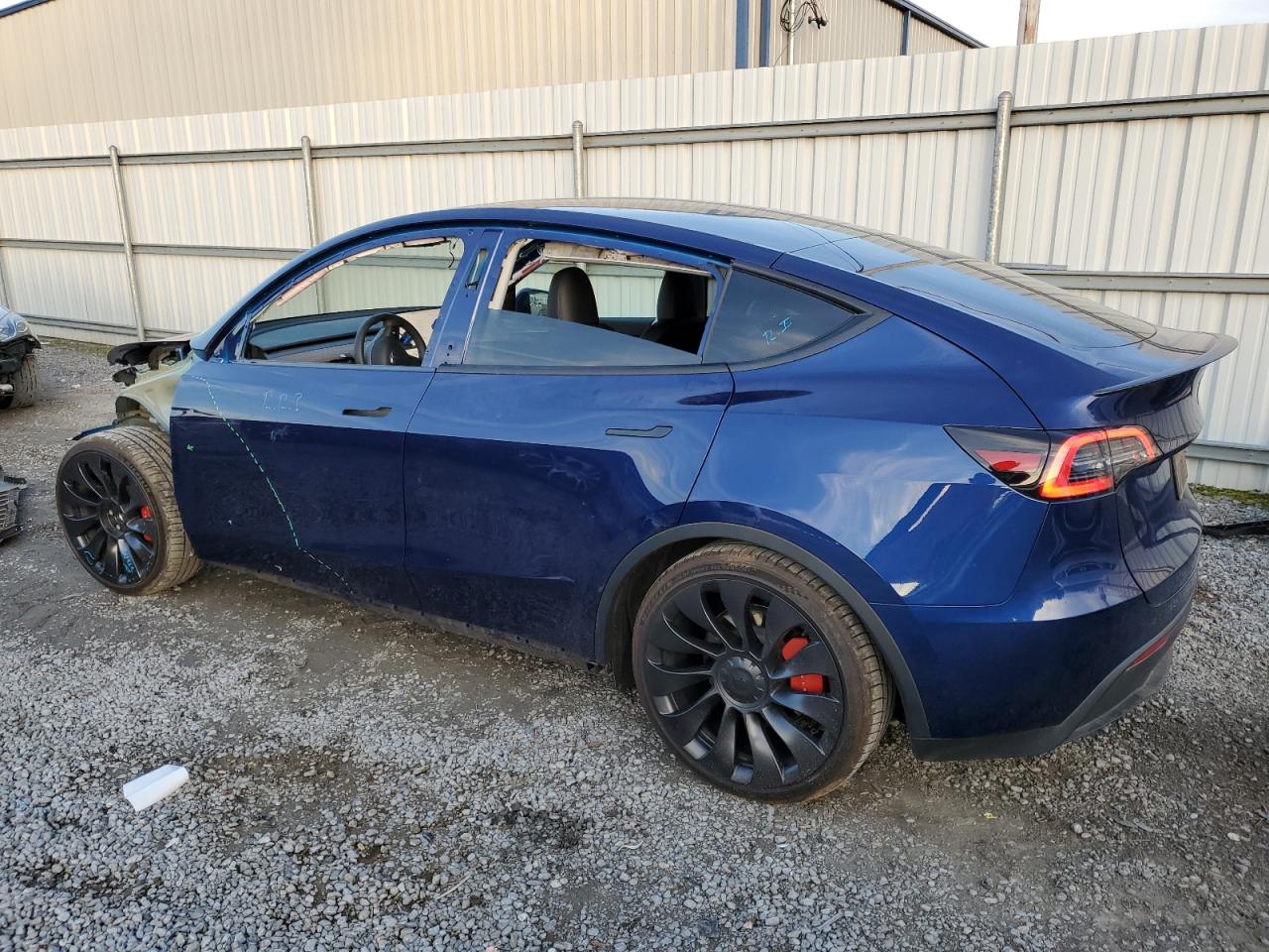 2023 TESLA MODEL Y  VIN:7SAYGDEF8PF769783