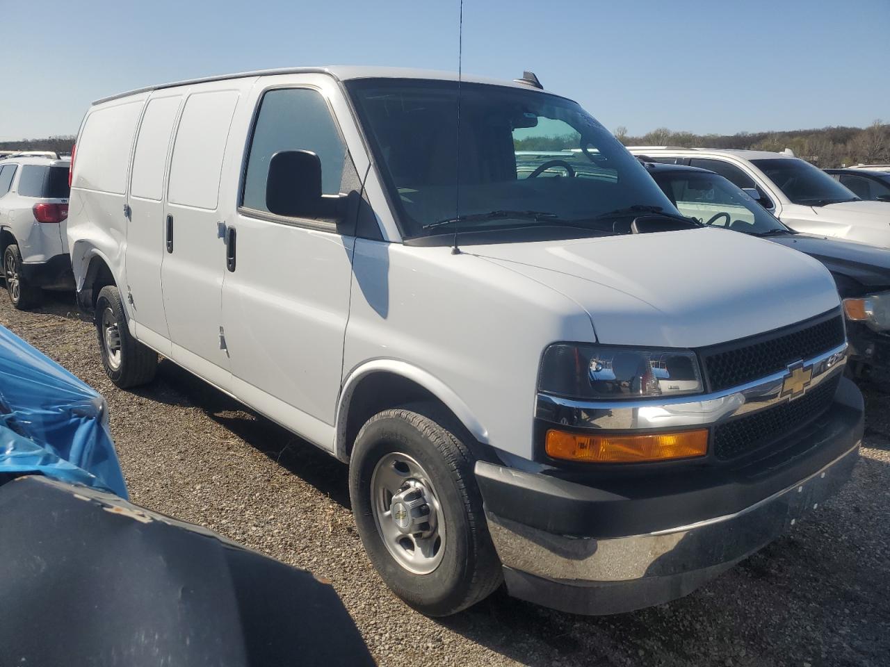 2024 CHEVROLET EXPRESS G2500  VIN:1GCWGAF76R1103432
