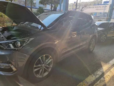 2016 Hyundai Santa FE KMHSW81UBGU619811 VIN:KMHSW81UBGU619811