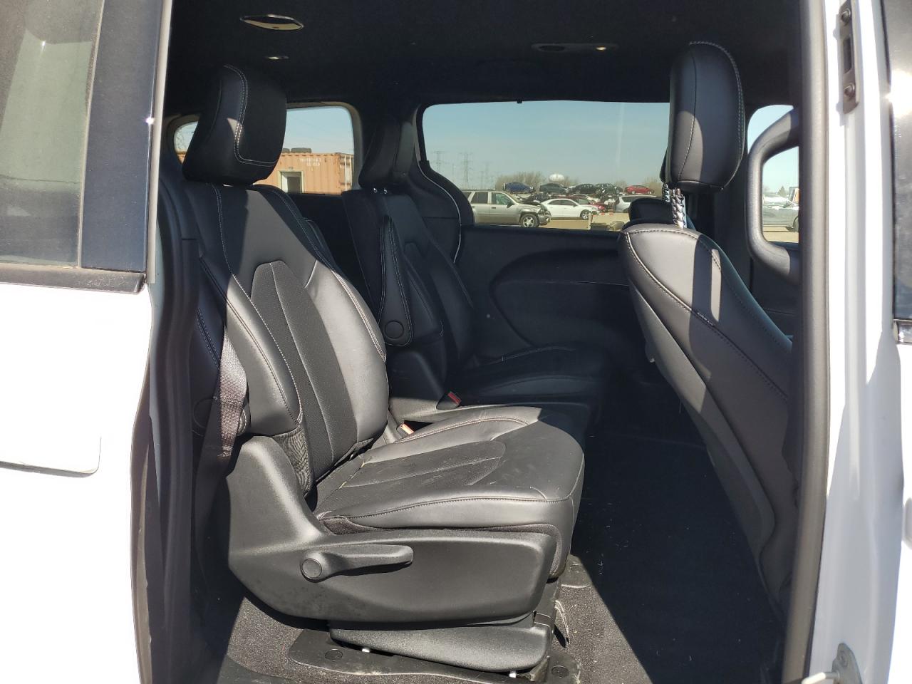 2024 CHRYSLER PACIFICA HYBRID SELECT VIN:2C4RC1S77RR138300