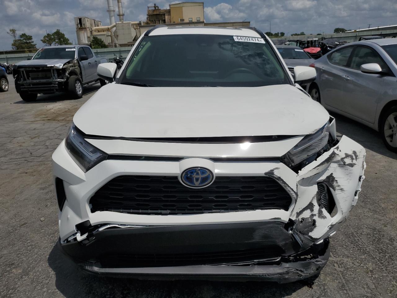 2024 TOYOTA RAV4 XLE VIN:JTMRWRFV7RD240245