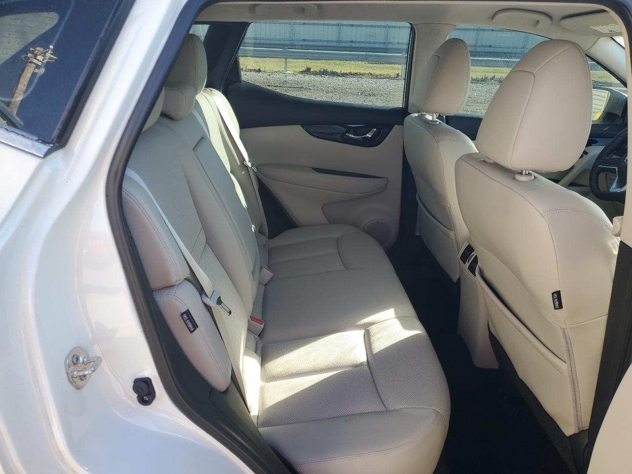 2022 NISSAN ROGUE SPORT SL VIN:JN1BJ1CW2NW499015