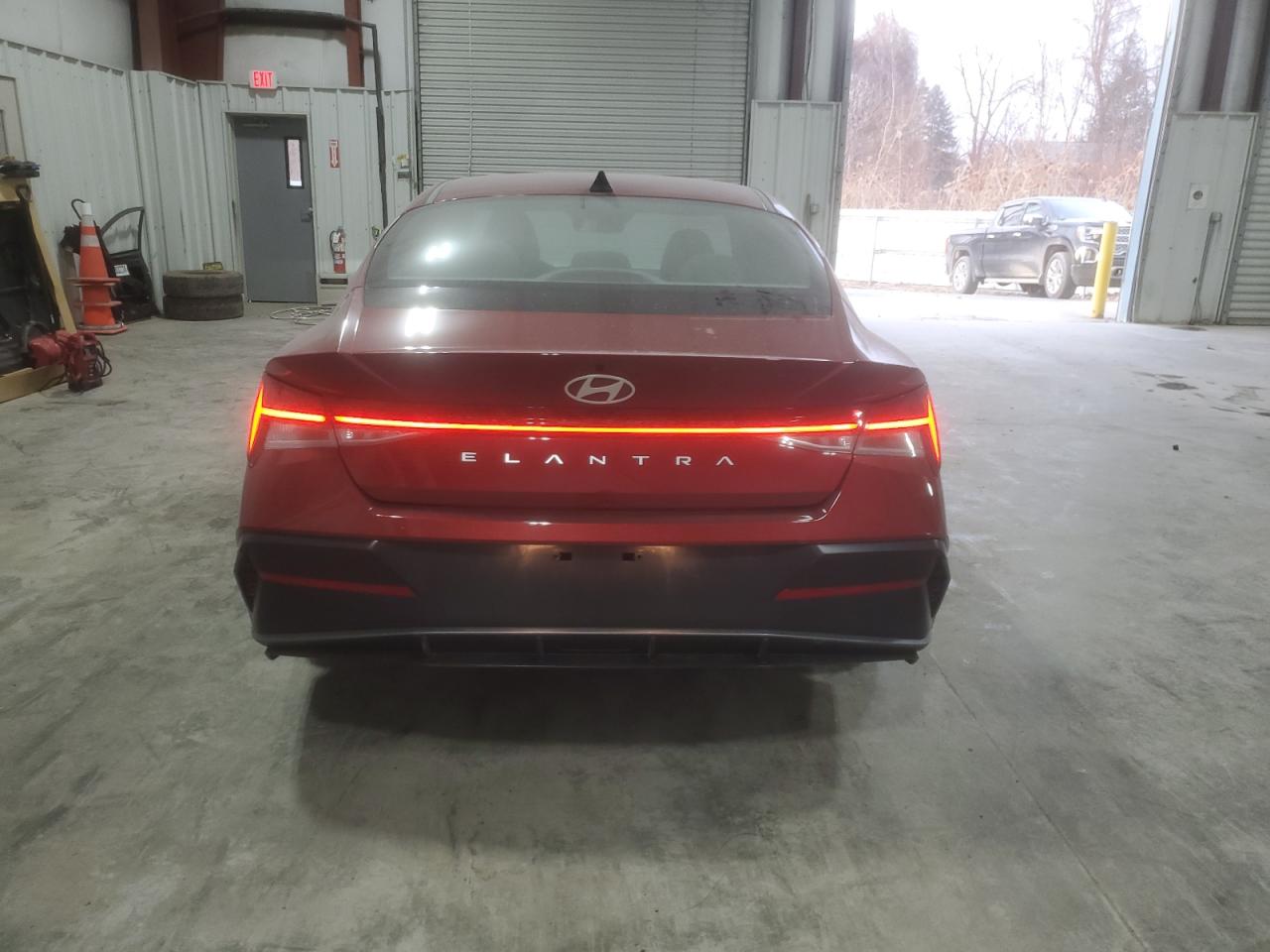 2024 HYUNDAI ELANTRA SEL VIN:KMHLS4DG6RU841070