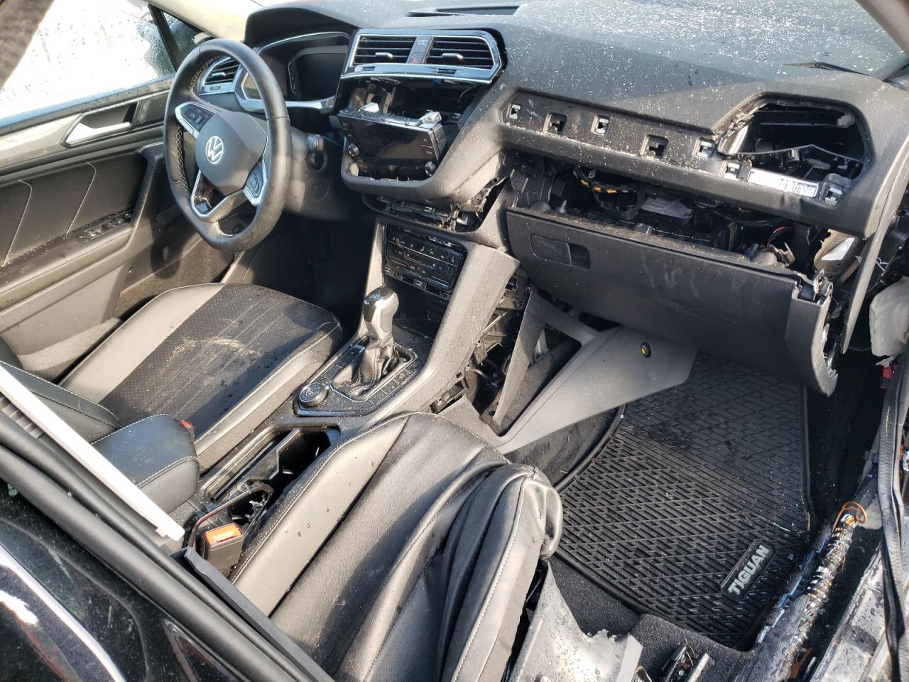 2024 VOLKSWAGEN TIGUAN SE VIN:3VV2B7AX3RM159341