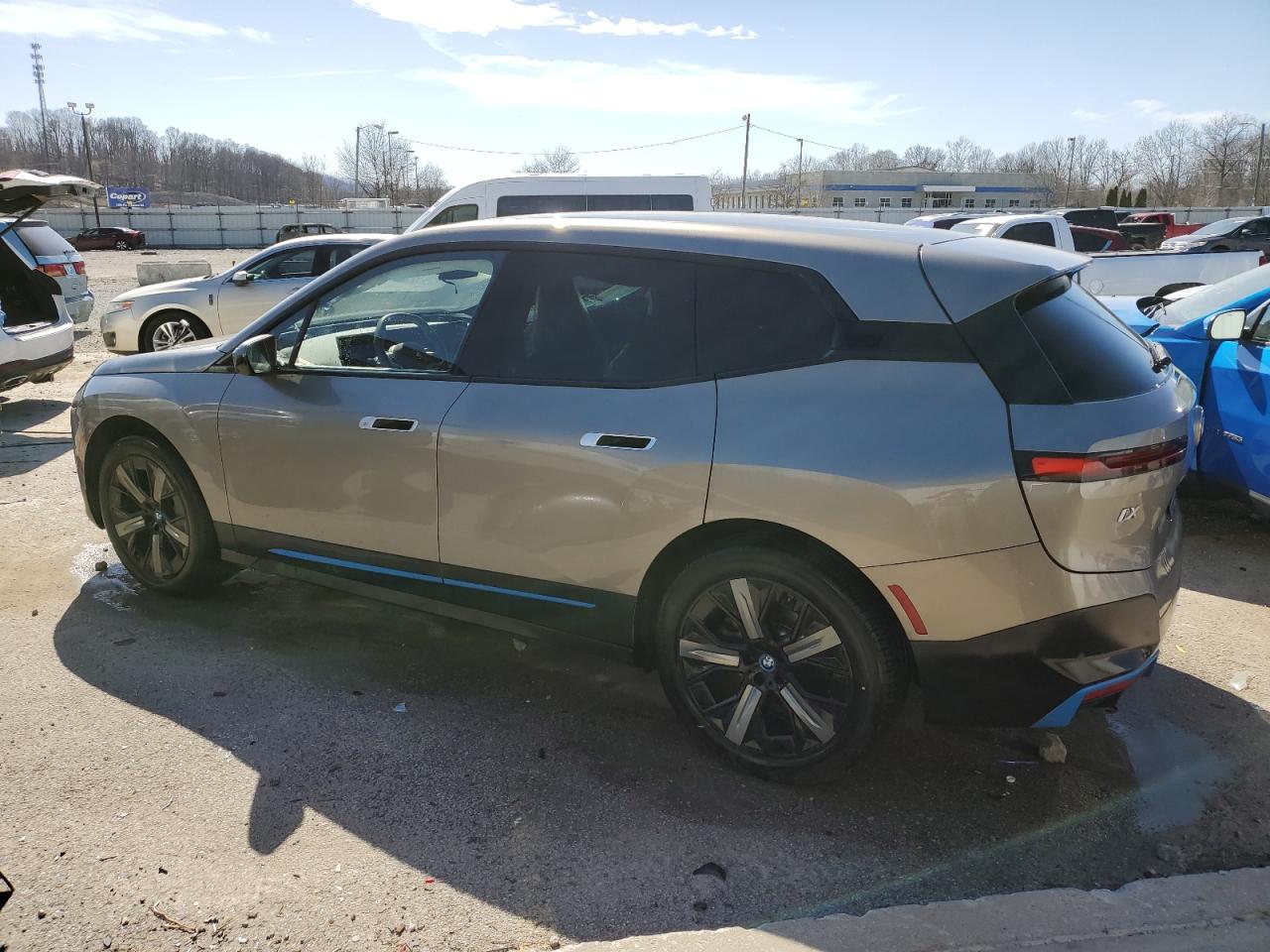 2023 BMW IX XDRIVE50 VIN:WB523CF09PCM73862