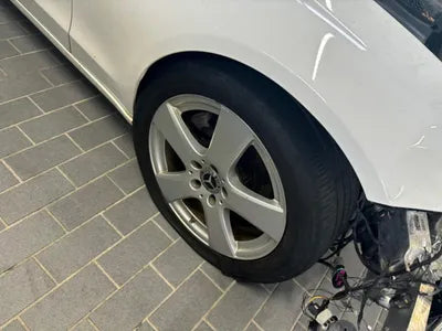 2017 Mercedes-Benz C 200 WDDWF4CB7HF575269 VIN:WDDWF4CB7HF575269