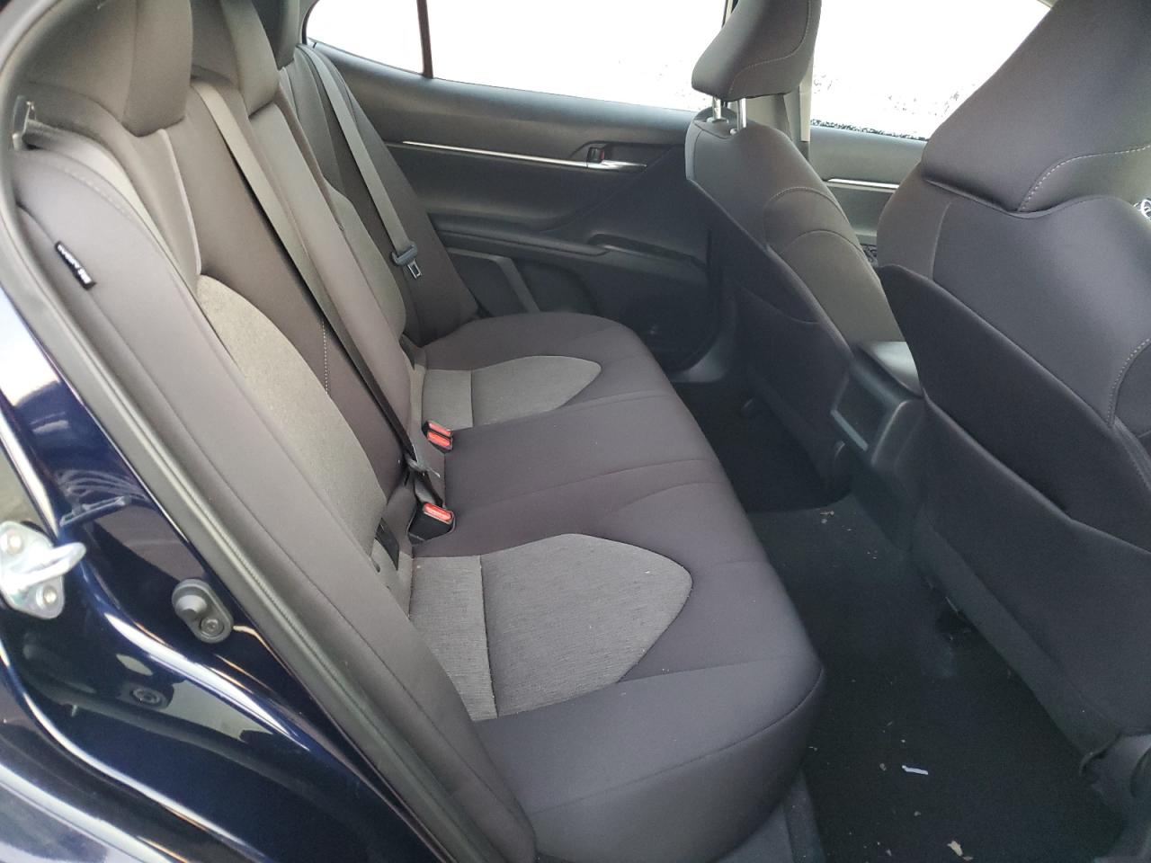 2022 TOYOTA CAMRY LE VIN:4T1R11AK0NU631921