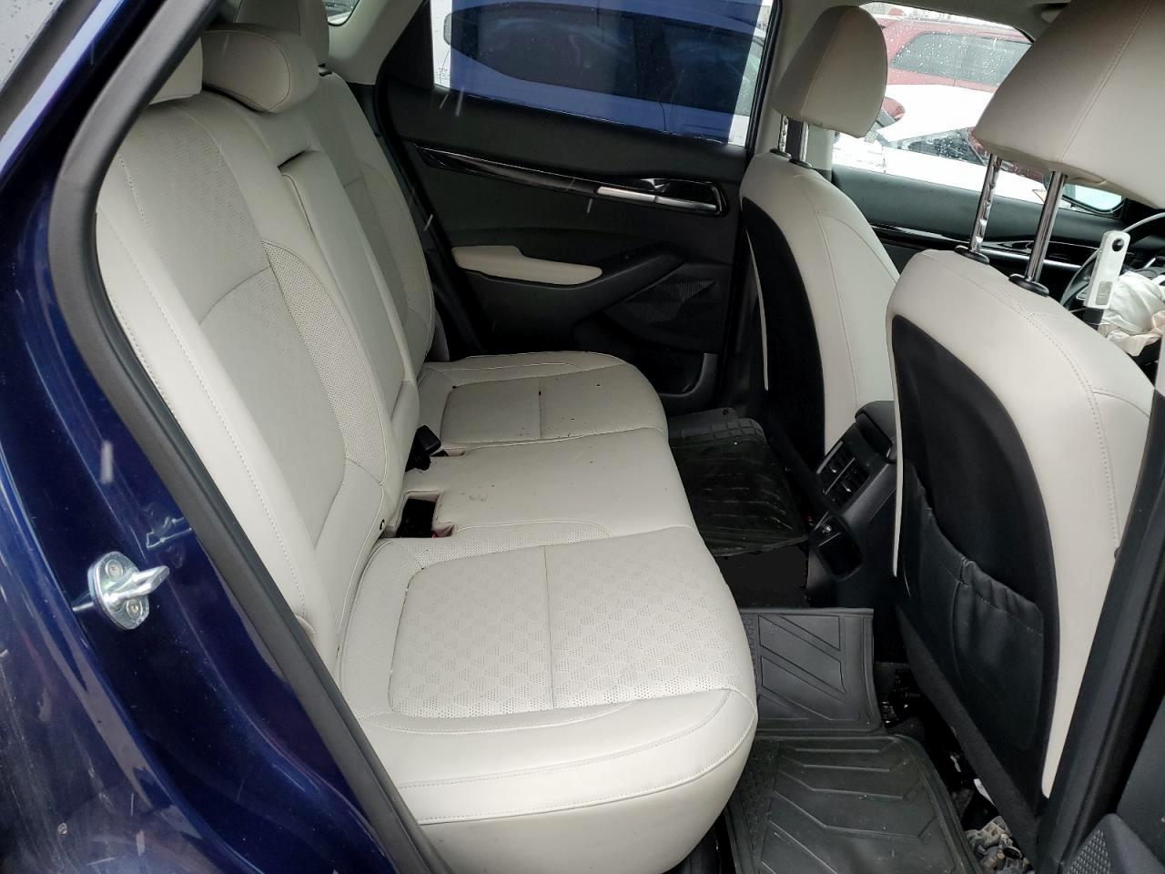 2022 KIA SELTOS SX VIN:KNDETCA23N7284592