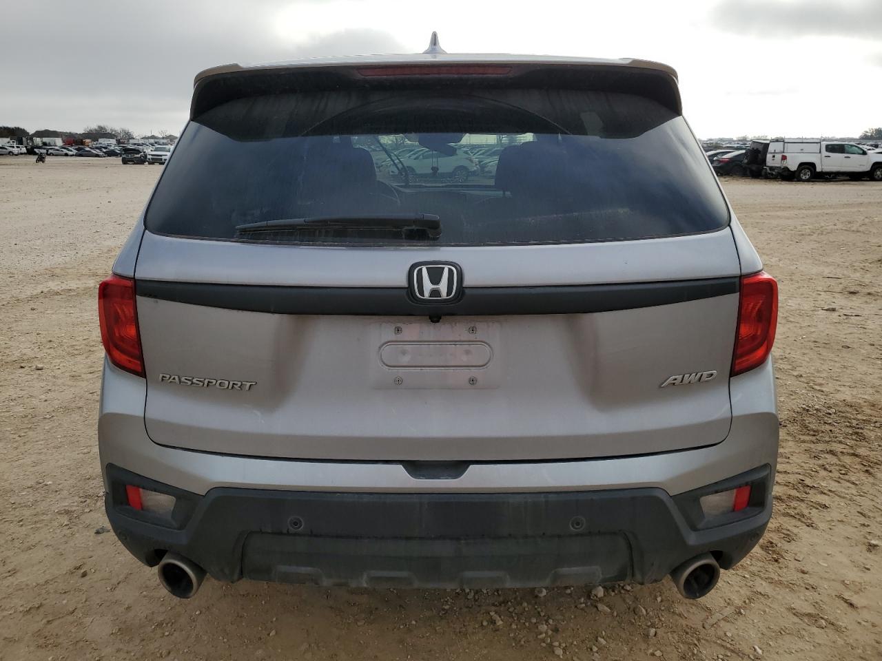 2022 HONDA PASSPORT EXL VIN:5FNYF8H52NB018704