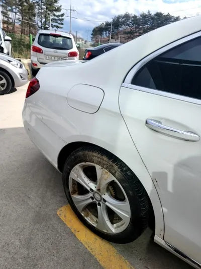 2017 Mercedes-Benz E 220 823KMWDDZF0FB0HA2 VIN:823KMWDDZF0FB0HA2