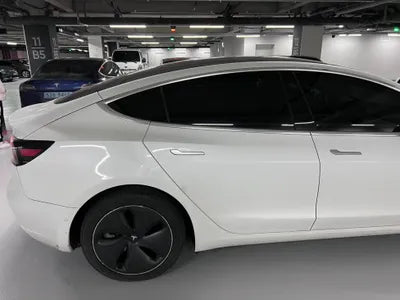2020 Tesla Model 3 VIN: