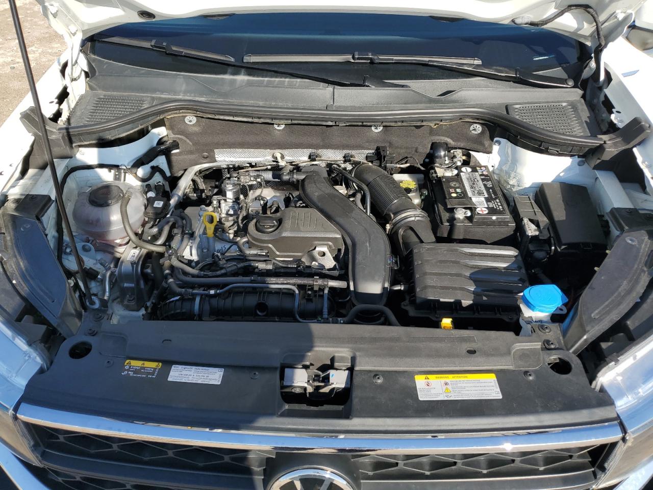 2022 VOLKSWAGEN TAOS SE VIN:3VVRX7B20NM015095
