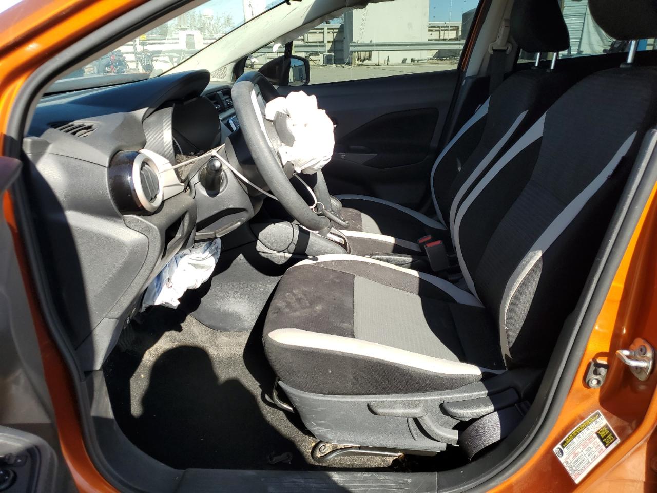 2022 NISSAN VERSA SV VIN:3N1CN8EV0NL864657