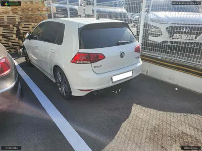 2016 Volkswagen Golf WVWZZZAUZGW261575 VIN:WVWZZZAUZGW261575