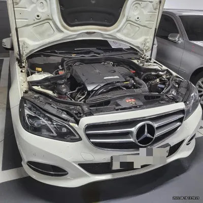 2014 Mercedes-Benz E 200 VIN: