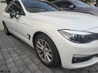 2019 BMW 320 WBA8T5105JB343556 VIN:WBA8T5105JB343556