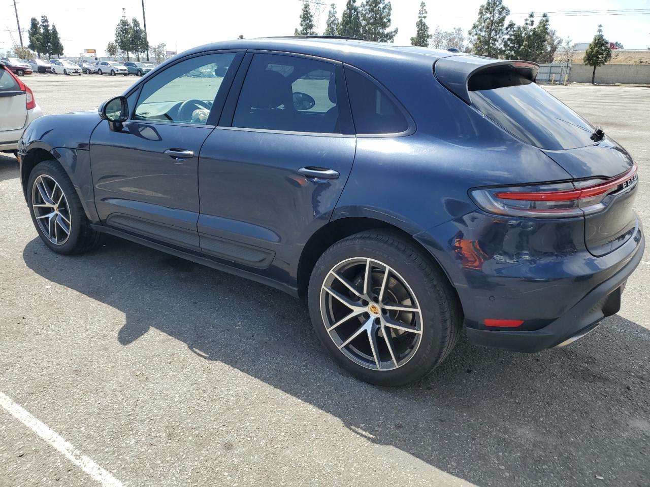 2022 PORSCHE MACAN  VIN:WP1AA2A51NLB06422