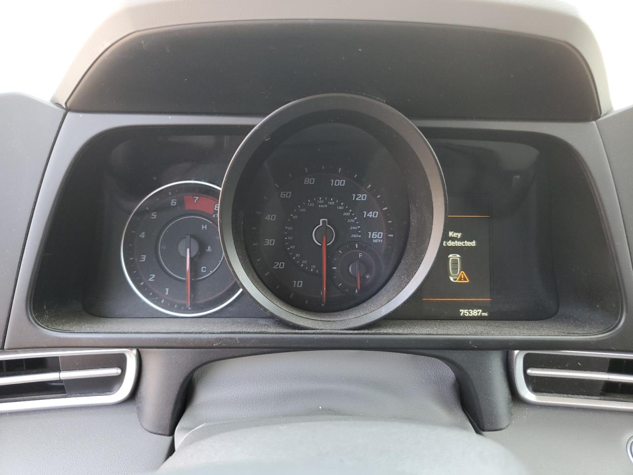 2023 HYUNDAI ELANTRA SEL VIN:KMHLM4AG7PU371997