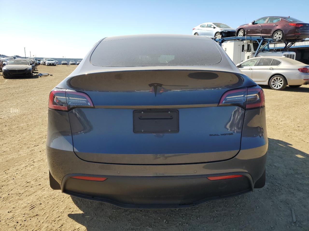 2023 TESLA MODEL Y  VIN:7SAYGDEE8PF585693