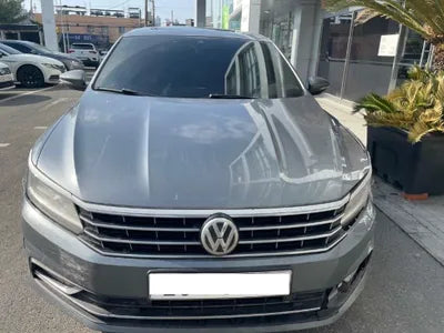 2018 Volkswagen Passat 1VWZZZA3ZJC042994 VIN:1VWZZZA3ZJC042994