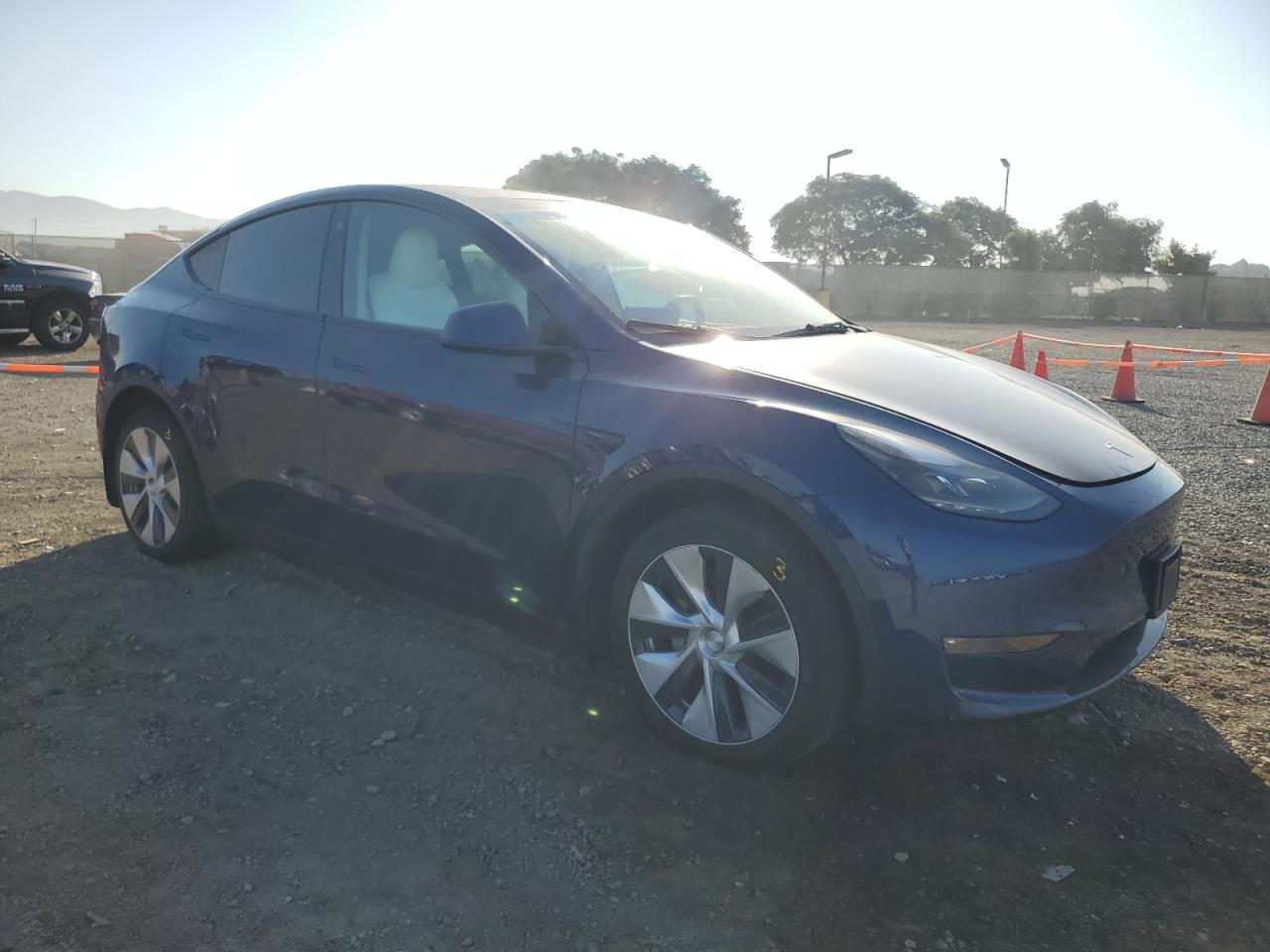 2023 TESLA MODEL Y  VIN:7SAYGDEE5PF624921